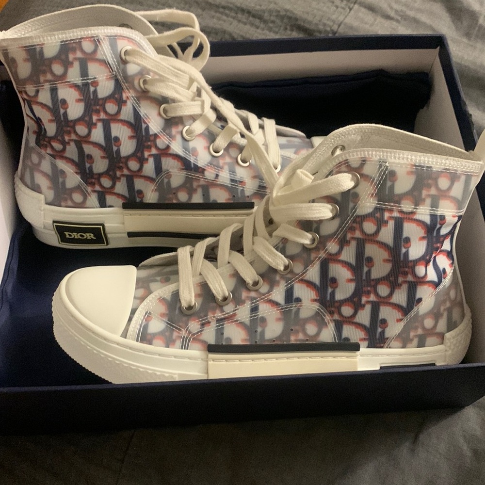 Only wore once